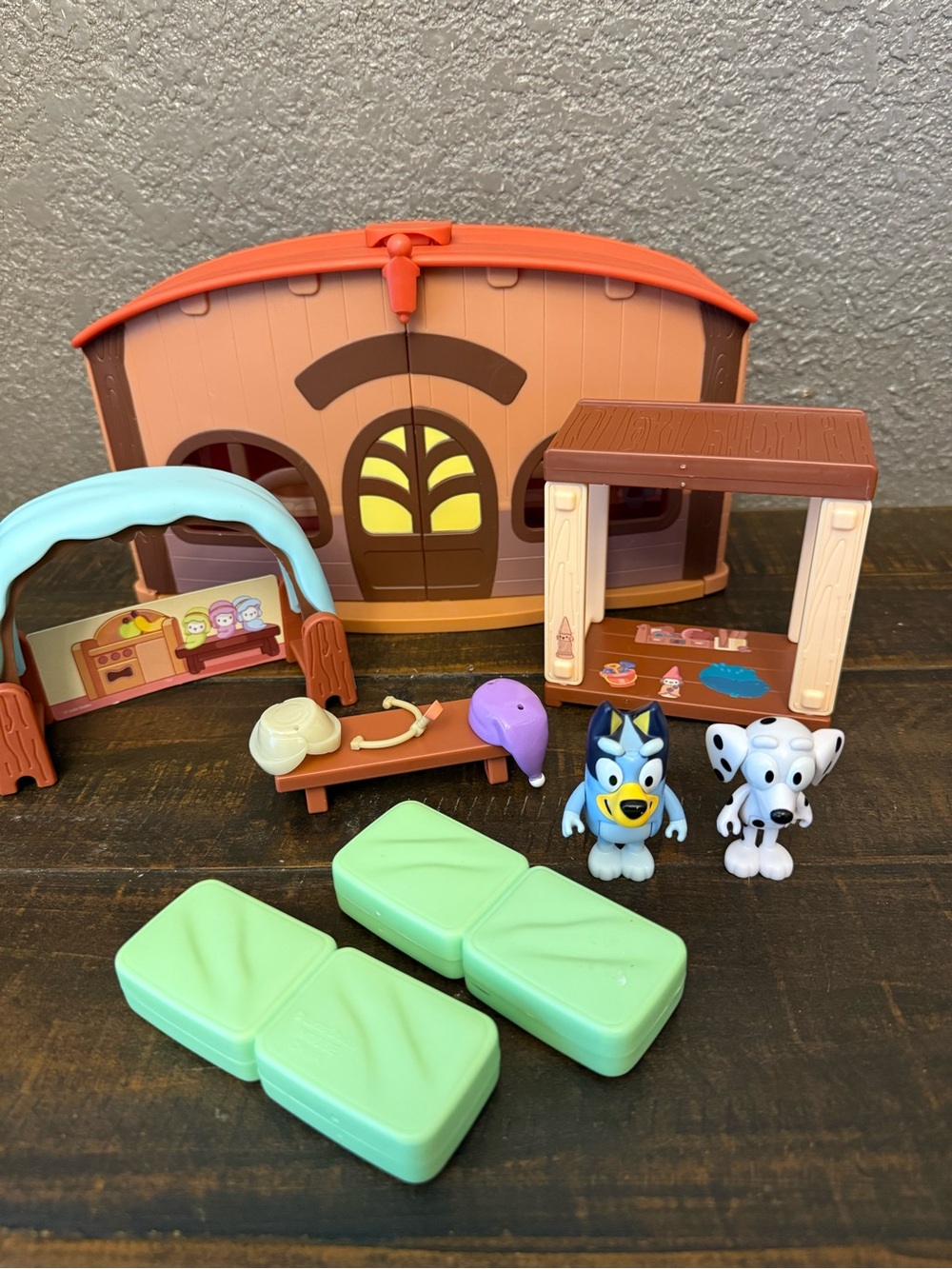 Bluey Calypso's School Friends Playset Complete as originally sold- DISCONTINUED
